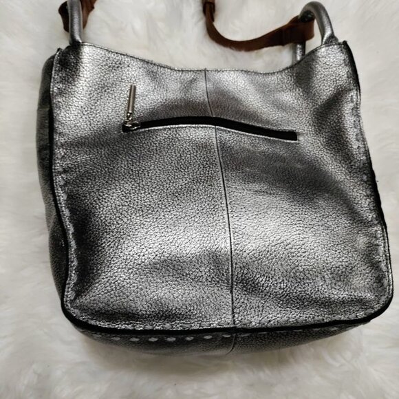 The Sak Los Feliz Dark Silver Pebbled Leather Adjustable Strap Crossbody Bag - Picture 5 of 16